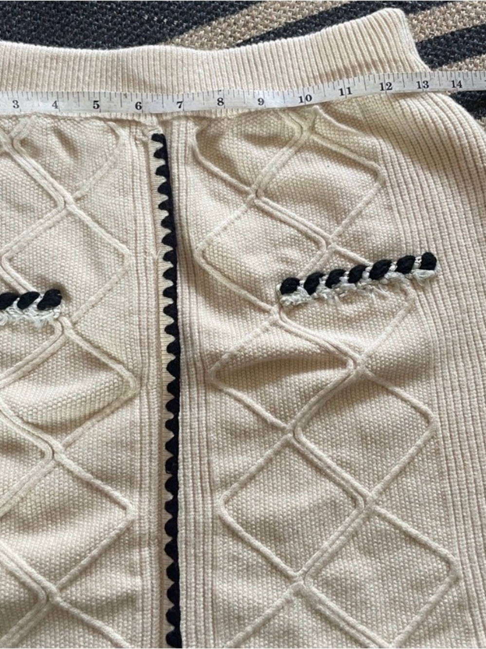 Cream Cable Knit Mini Skirt Black Trim XS Preppy - Picture 3 of 5
